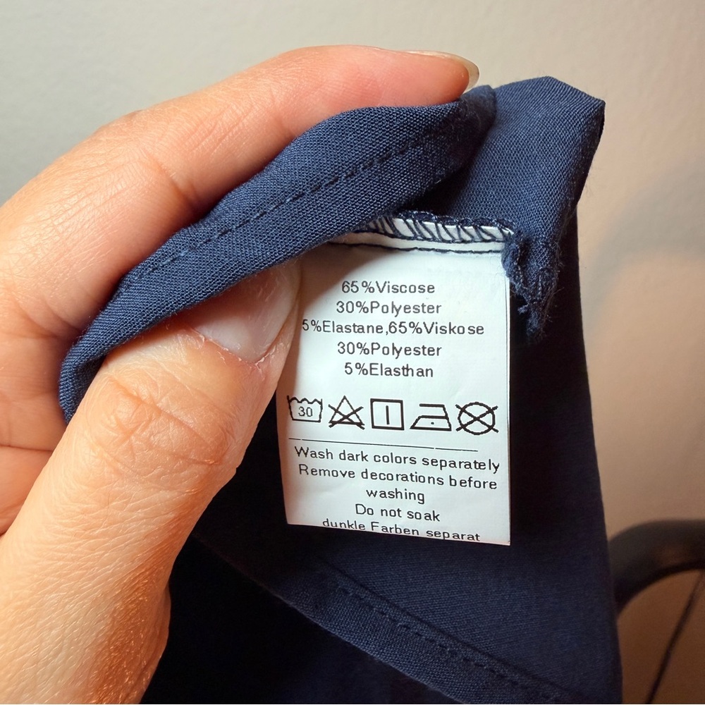 Navy Tie Neck Blouse XL Office Siren Career Staple Workwear Chic Feminine Top‎ - Picture 10 of 11